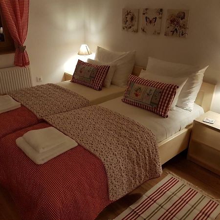 Apartment Eden Bled Bagian luar foto
