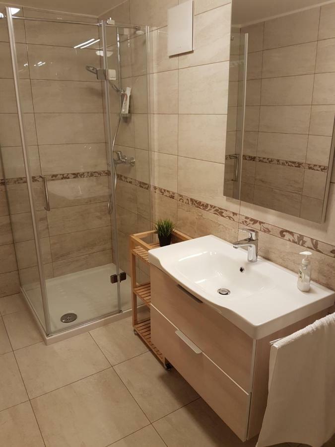 Apartment Eden Bled Bagian luar foto